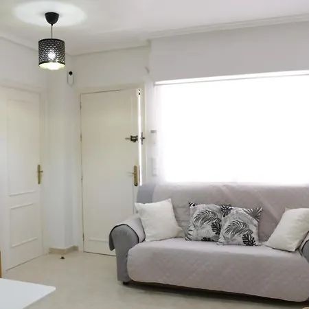 Maestro Quino Playa Apartamento Torrevieja